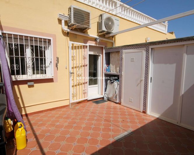 Image No.23-3 Bed Townhouse for sale