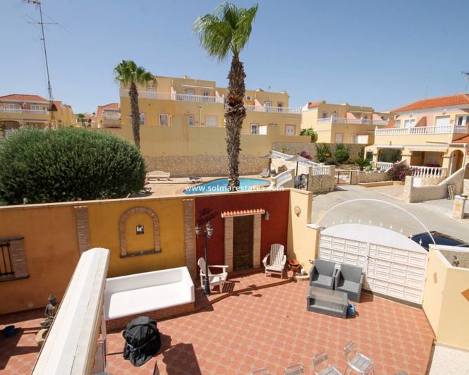 Image No.24-3 Bed Townhouse for sale