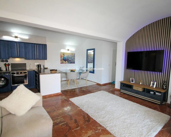 Image No.3-Appartement de 2 chambres à vendre à Villamartin