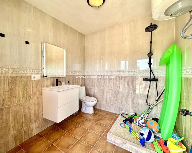 Image No.31-5 Bed Villa for sale