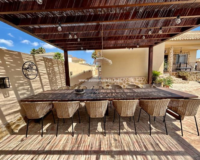 Image No.34-5 Bed Villa for sale