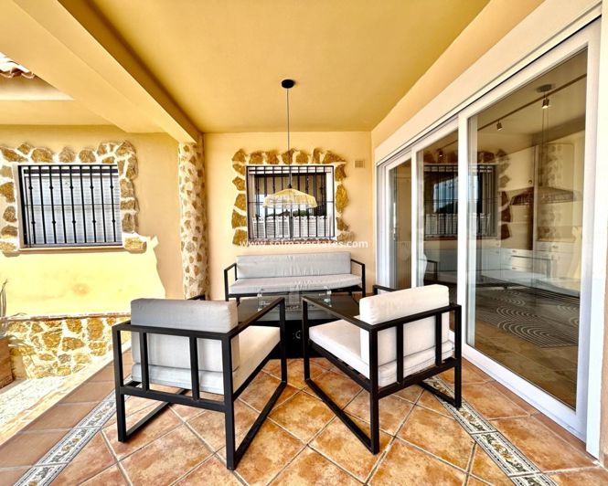 Image No.36-5 Bed Villa for sale