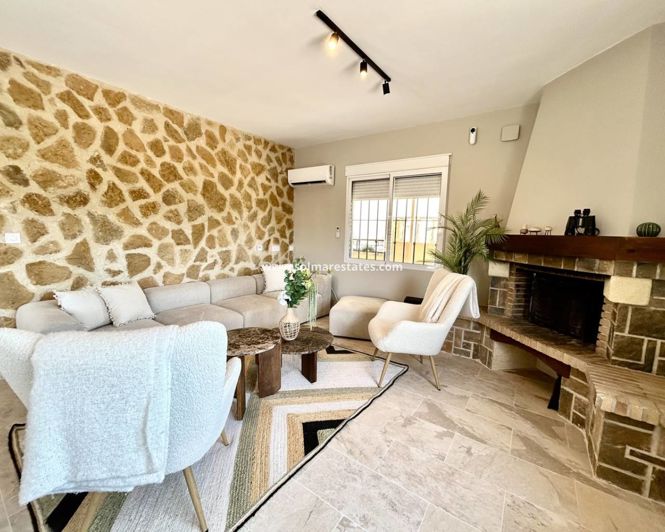 Image No.9-5 Bed Villa for sale