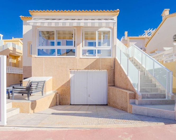 Image No.2-Villa de 2 chambres à vendre à Los Altos