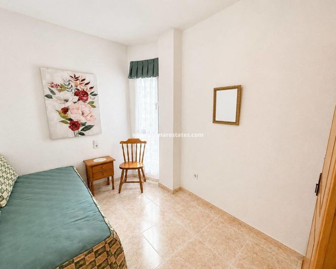 Image No.10-2 Bed Apartment for sale