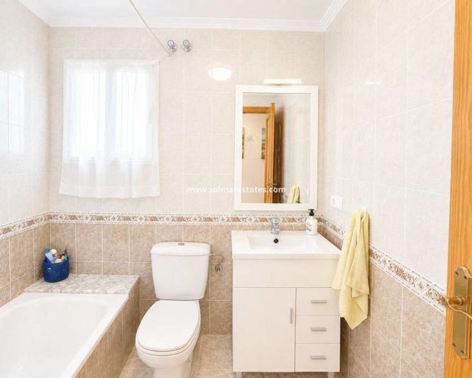 Image No.7-2 Bed Apartment for sale