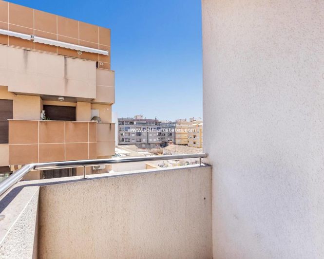 Image No.18-2 Bed Apartment for sale