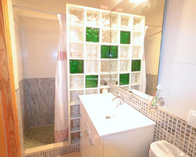 Image No.15-3 Bed Apartment for sale