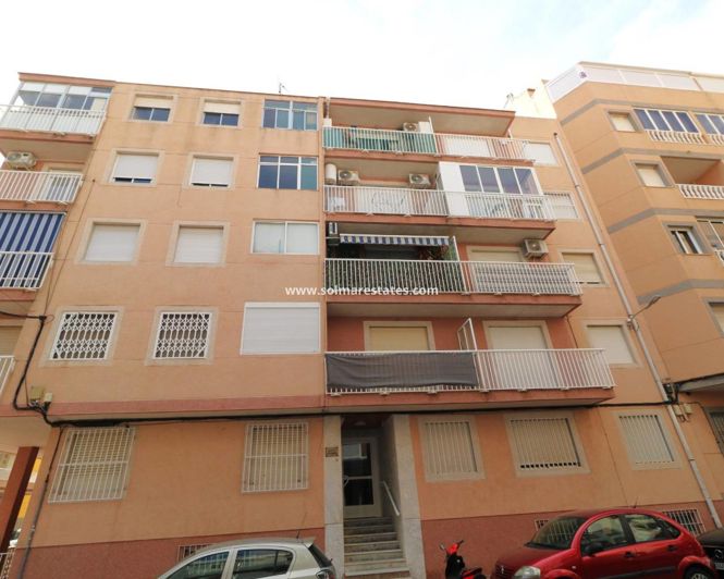 Image No.23-3 Bed Apartment for sale