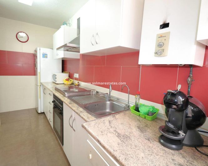 Image No.8-3 Bed Apartment for sale