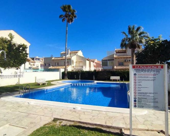 Image No.15-3 Bed House for sale