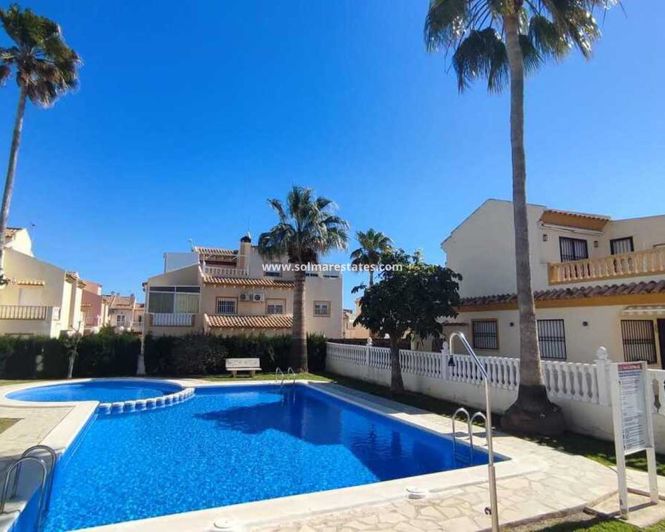 Image No.2-3 Bed House for sale
