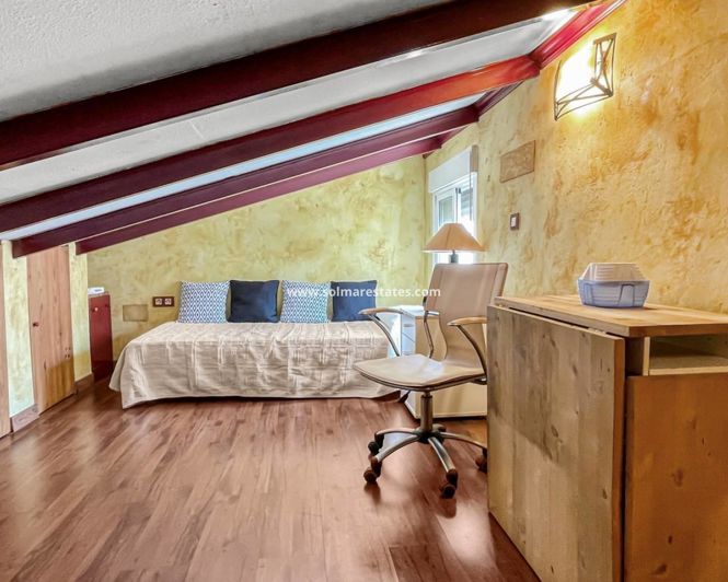 Image No.10-2 Bed Apartment for sale