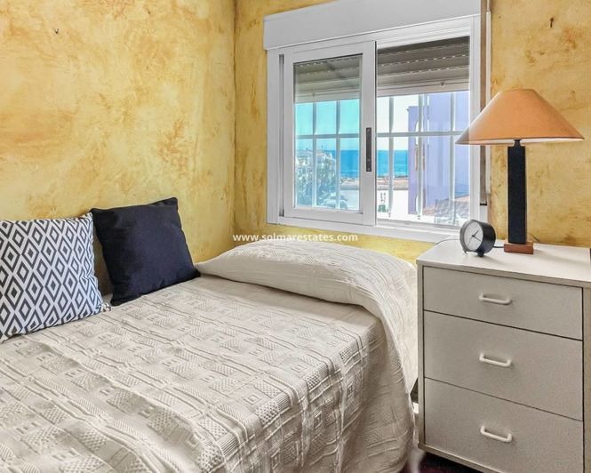 Image No.11-2 Bed Apartment for sale