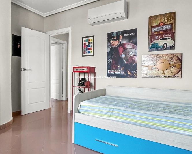 Image No.18-3 Bed Villa for sale