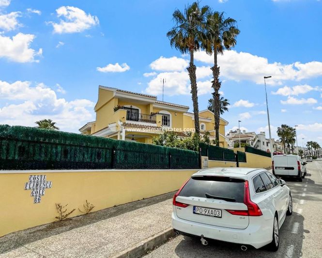 Image No.24-3 Bed Villa for sale