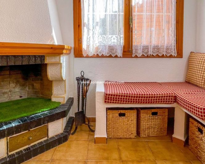 Image No.11-2 Bed Townhouse for sale