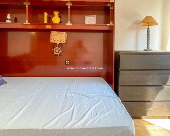 Image No.19-3 Bed Townhouse for sale
