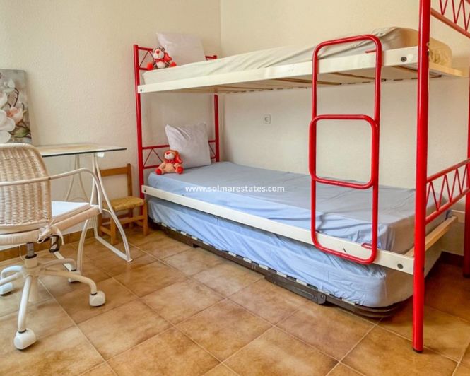 Image No.21-3 Bed Townhouse for sale