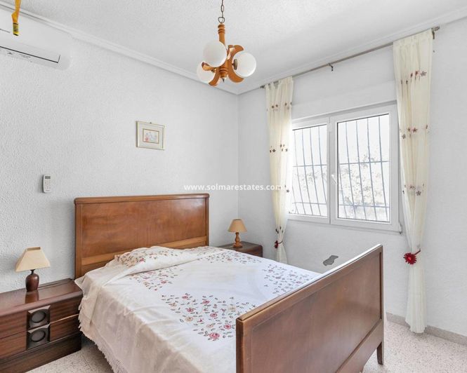 Image No.16-4 Bed Villa for sale