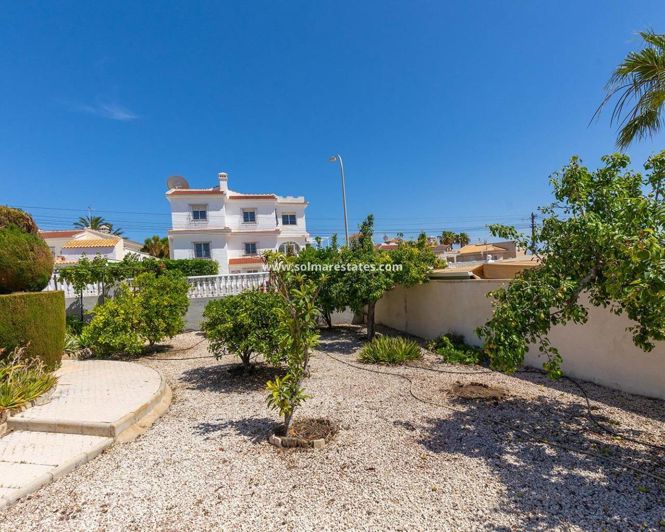 Image No.36-4 Bed Villa for sale