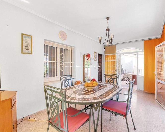 Image No.9-4 Bed Villa for sale