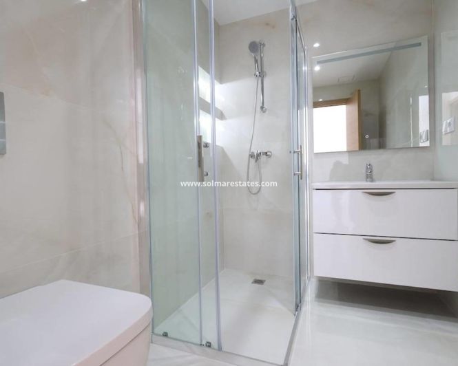 Image No.7-2 Bed Apartment for sale