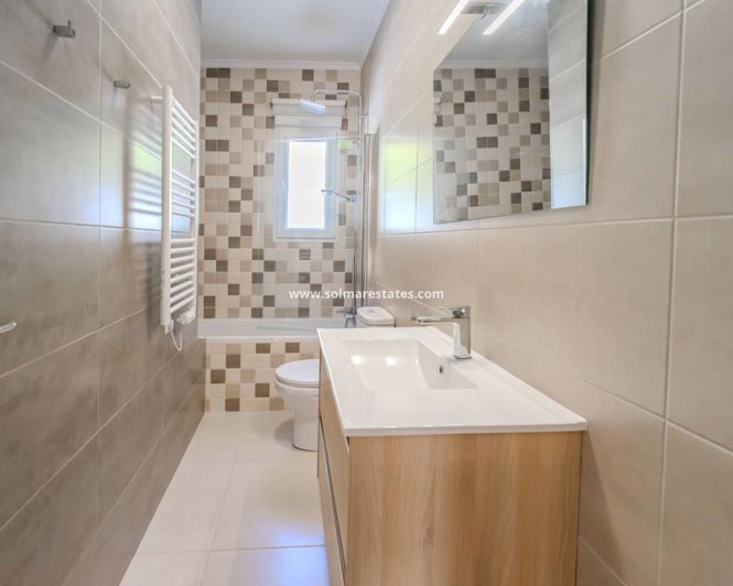 Image No.17-4 Bed Villa for sale