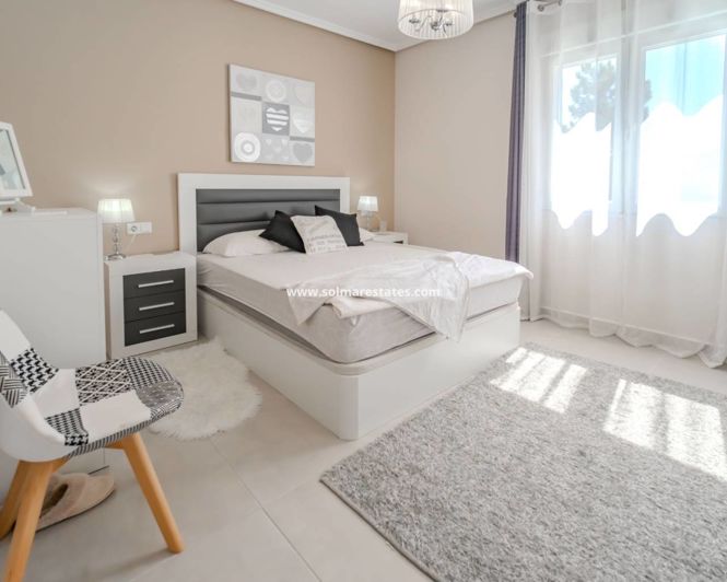 Image No.24-4 Bed Villa for sale