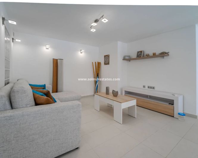 Image No.32-4 Bed Villa for sale