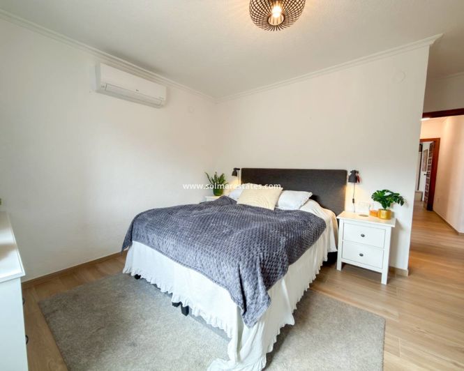Image No.20-3 Bed Villa for sale