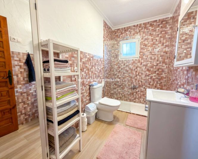 Image No.23-3 Bed Villa for sale