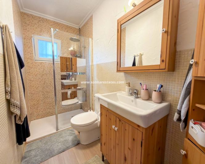 Image No.24-3 Bed Villa for sale