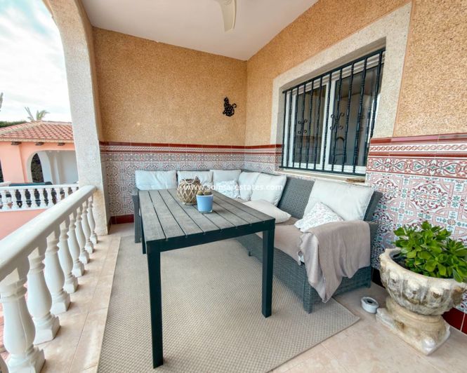 Image No.31-3 Bed Villa for sale