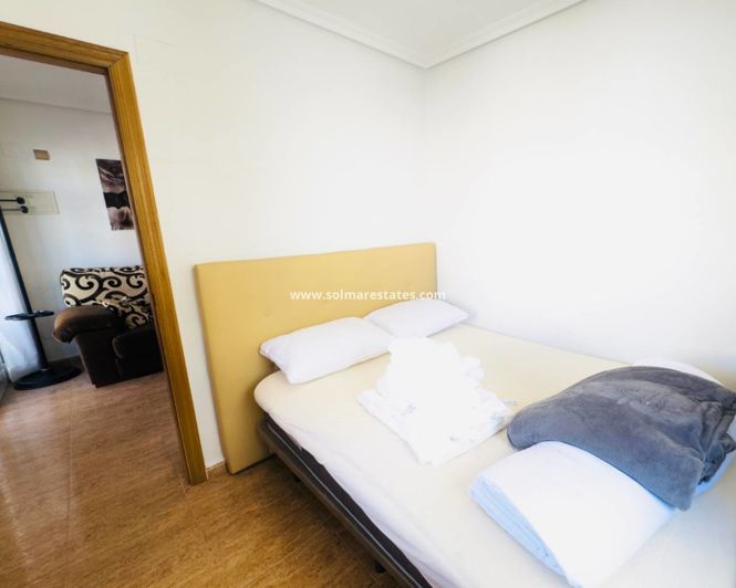 Image No.21-4 Bed Apartment for sale