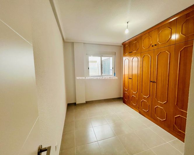 Image No.16-4 Bed Apartment for sale