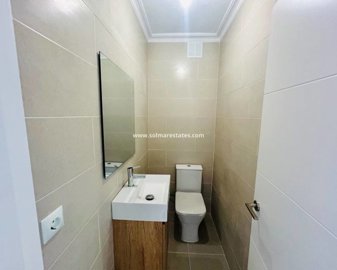 2435738xl