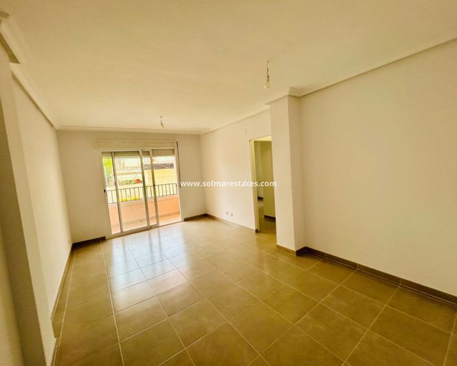 Image No.6-4 Bed Apartment for sale