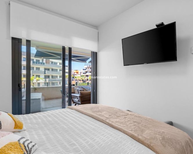 Image No.17-2 Bed Apartment for sale