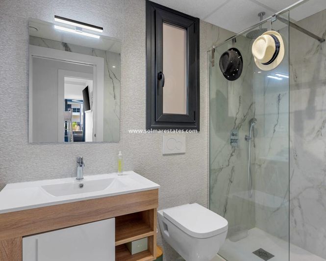 Image No.23-2 Bed Apartment for sale