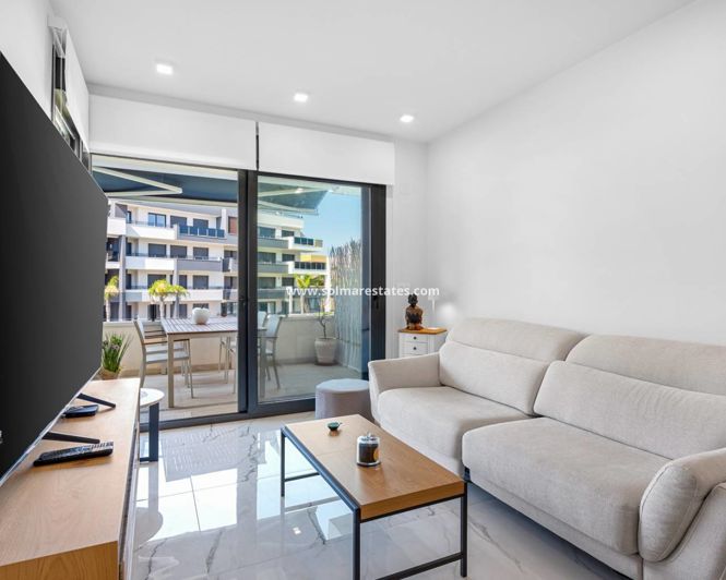 Image No.8-2 Bed Apartment for sale