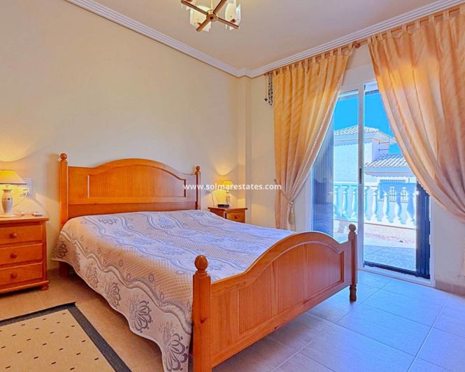 Image No.28-4 Bed Villa for sale