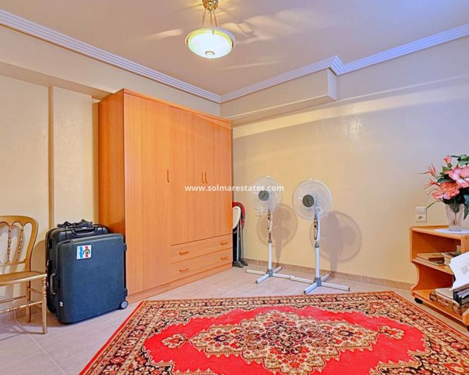 Image No.44-4 Bed Villa for sale