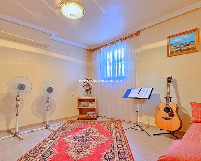 Image No.45-4 Bed Villa for sale