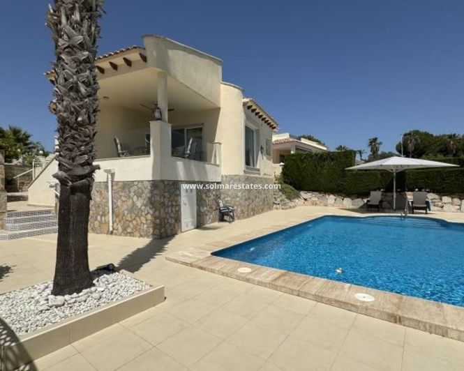 Image No.18-3 Bed Villa for sale