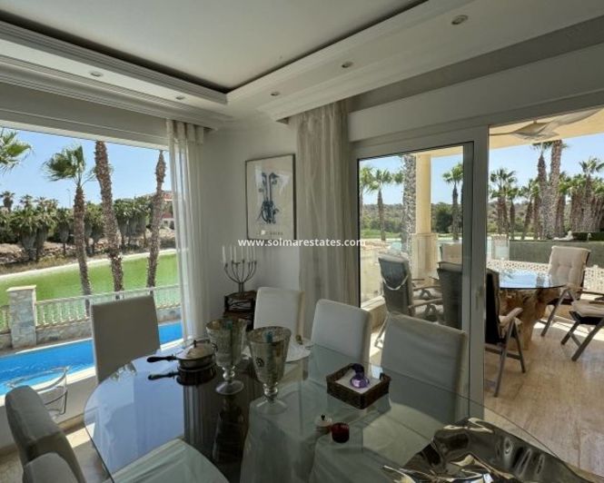 Image No.29-3 Bed Villa for sale