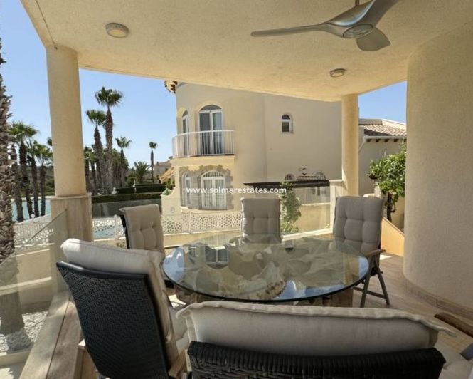 Image No.30-3 Bed Villa for sale
