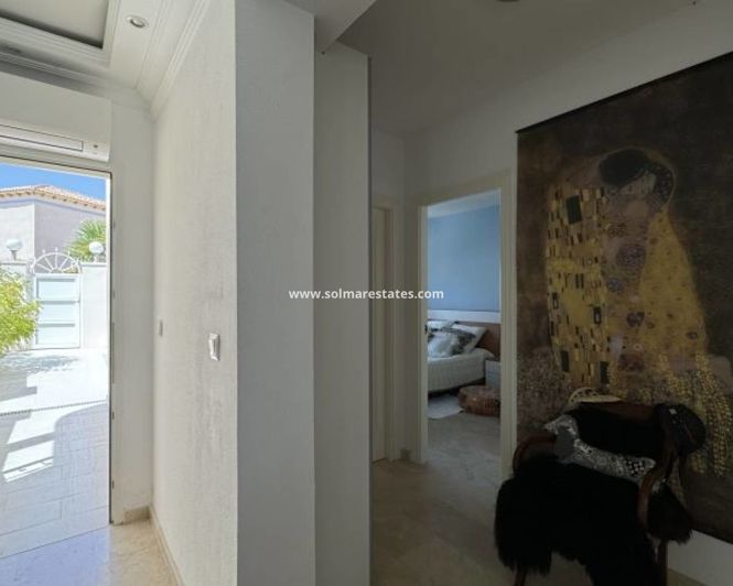 Image No.37-3 Bed Villa for sale