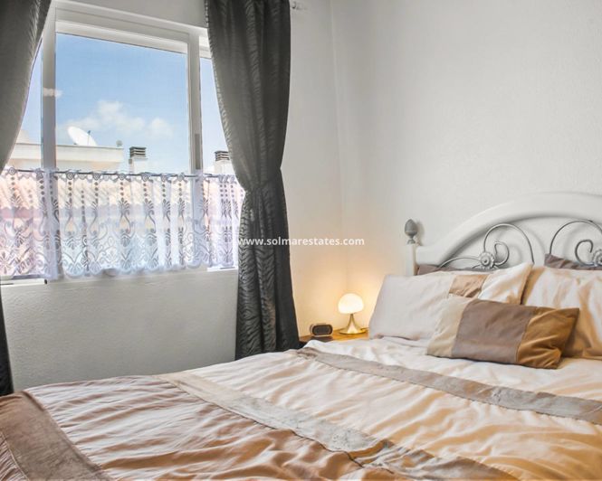 Image No.22-2 Bed Apartment for sale