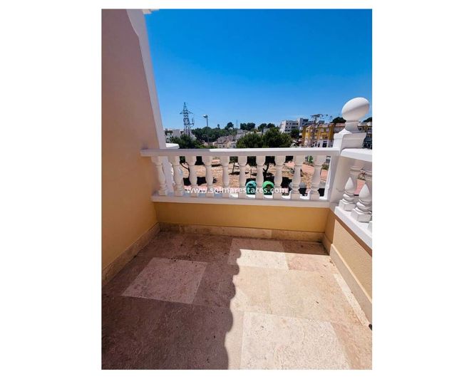 Image No.16-3 Bed Villa for sale